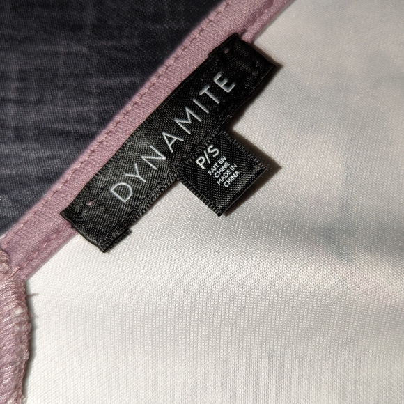 NWOT Dynamite Crop Top - Picture 3 of 3